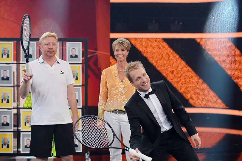 KLar, dass das obligatorische Tennis-Spiel nicht fehlen darf. Hat Oli gegen die Tennis-Legende eine Chance?