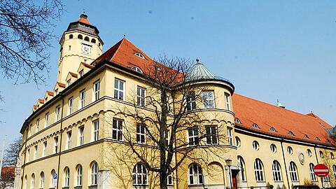 Das Oskar-von-Miller-Gymnasium soll moderner werden &ndash; die Schüler müssen während der Arbeiten woanders unterrichtet werden.