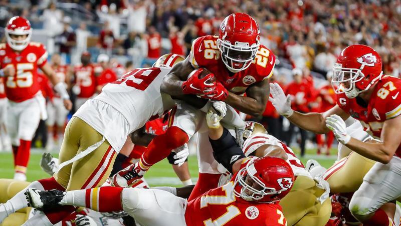 Die Kansas City Chiefs müssen zum NFL-Auftakt ohne Laurent Duvernay-Tardif auskommen. Die Kansas City Chiefs müssen zum NFL-Auftakt ohne Laurent Duvernay-Tardif auskommen.