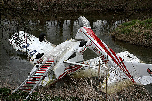 Die abgestürzte Cessna in Ampfing