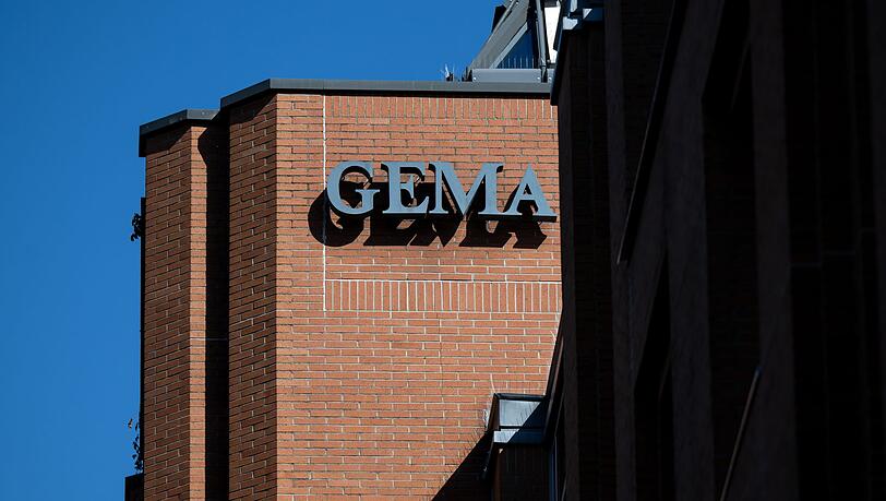 Die Gema klagt gegen den ChatGPT-Betreiber OpenAI. (Archivbild)