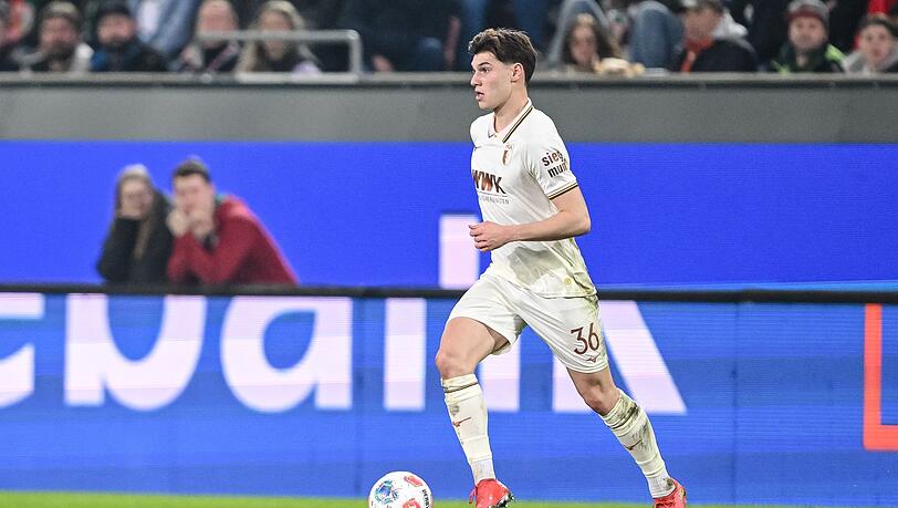 Mert Kömür erzielte für den FC Augsburg das 1:1 im Test gegen Saarbrücken. (Archivbild) Mert Kömür erzielte für den FC Augsburg das 1:1 im Test gegen Saarbrücken. (Archivbild)