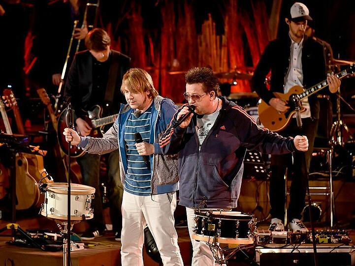 Sebastian Krumbiegel (l.) und Tobias Künzel mischen als Duo die VOX-Show "Sing meinen Song" auf