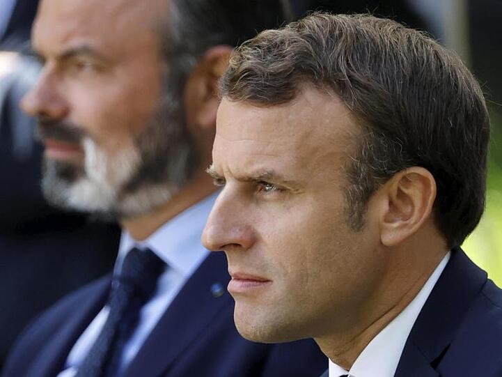 Emmanuel Macron (r), Präsident von Frankreich, und Edouard Philippe, Premierminister von Frankreich.