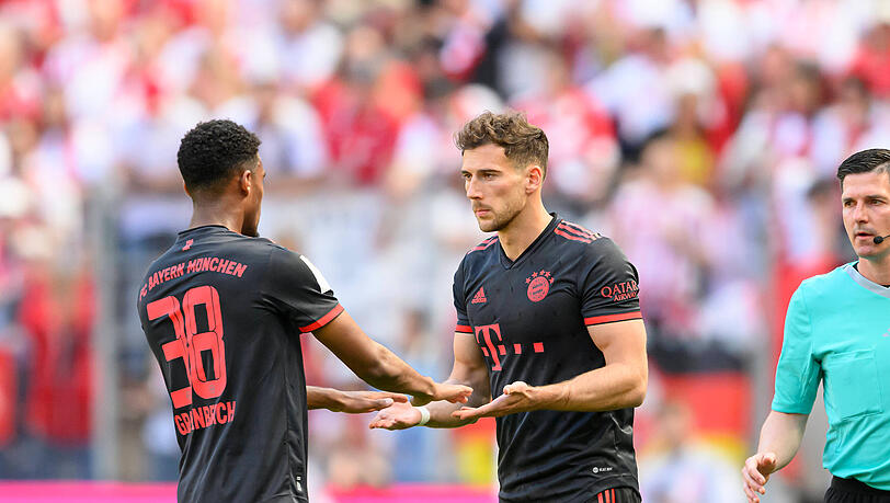 Die beiden größten Fragezeichen in Bayerns Mittelfeld: Ryan Gravenberch (l.) und Leon Goretzka (r.) Die beiden größten Fragezeichen in Bayerns Mittelfeld: Ryan Gravenberch (l.) und Leon Goretzka (r.)