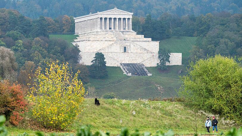 Die Sanierung der Ruhmeshalle in Donaustauf ist nach neun Jahren beendet. Die Sanierung der Ruhmeshalle in Donaustauf ist nach neun Jahren beendet.