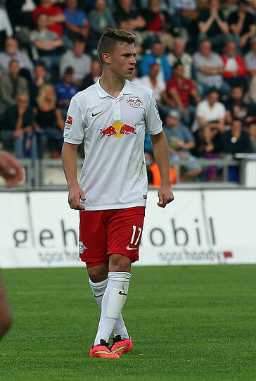 Transfer zum FC Bayern für 7 Millionen Euro: Das ist Joshua Kimmich. Bilder von seinem Einsatz bei RB Leipzig.