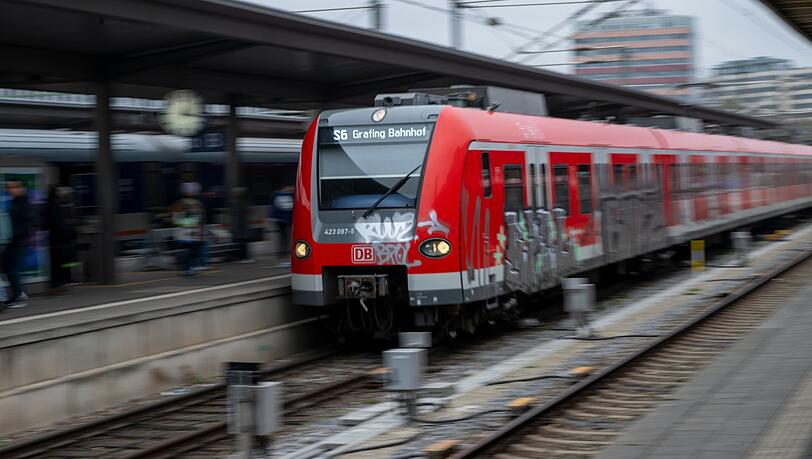 Auf der M&uuml;nchner S-Bahn-Stammstrecke gibt es dieses Wochenende Einschr&auml;nkungen. (Symbolbild)