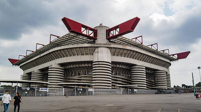 Das altehrwürdige Guiseppe Meazza im Mailänder Stadtteil San Siro bedeutet für den FC Bayern den Startpunkt in die neue Champions-League-Saison.