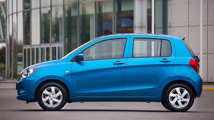 Der Suzuki Celerio misst in der Länge 3,60 Meter und wiegt nur 890 kg.