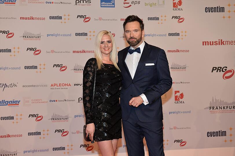 Sarah Knappik und Ingo Nommsen beim LEA Award 2017