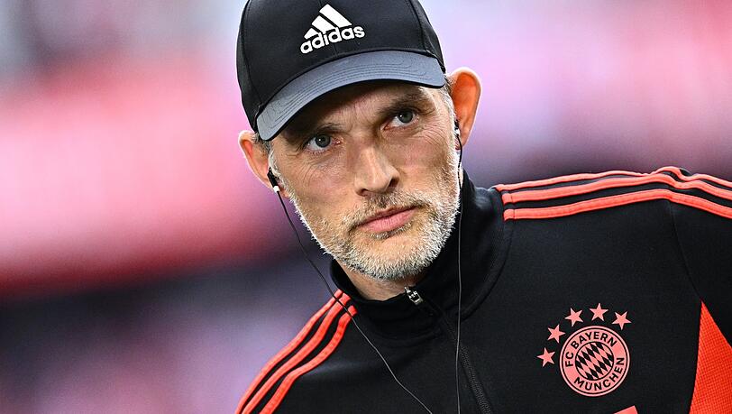 Münchens Cheftrainer Thomas Tuchel kommt ins Stadion.