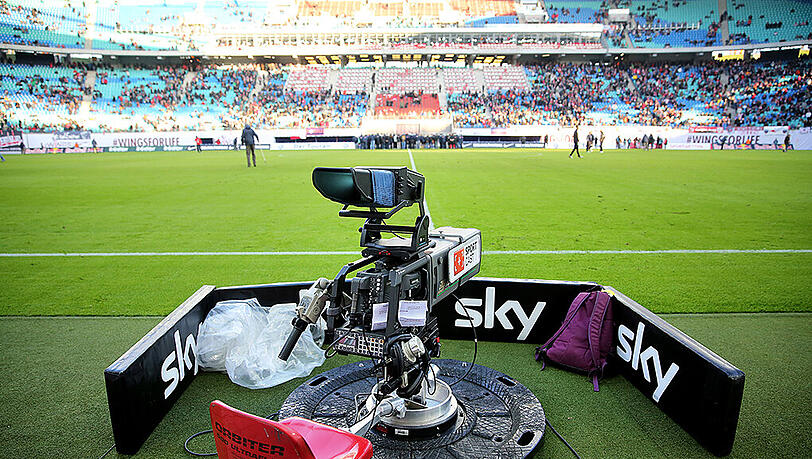 Sieben Bundesliga-Teams planen eine Revolution bei den TV-Geldern. Sieben Bundesliga-Teams planen eine Revolution bei den TV-Geldern.