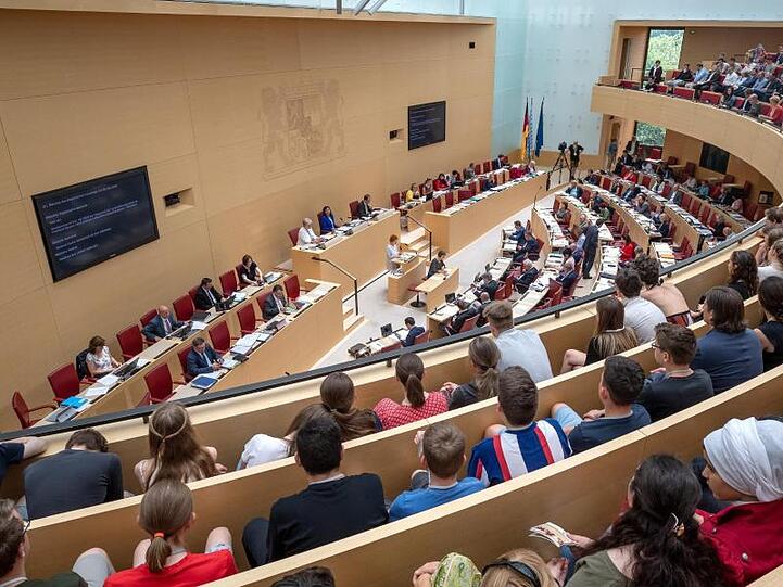 Der bayerische Landtag hält seine 21. Sitzung ab. Foto: Sina Schuldt