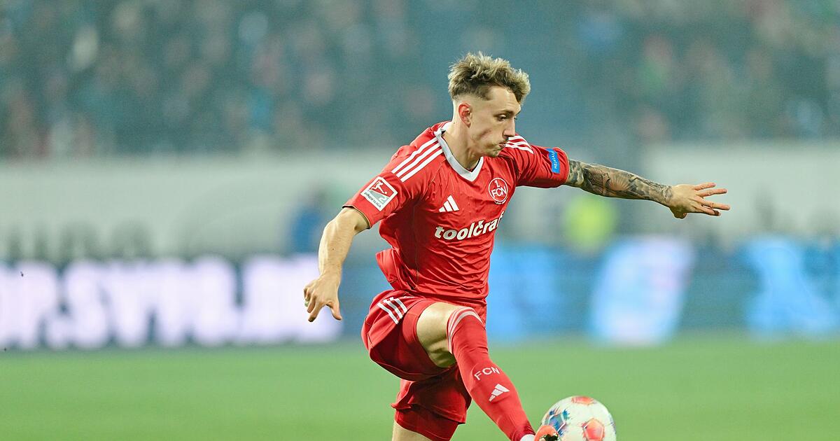 Verteidiger-Drexler-vor-Abschied-aus-N-rnberg