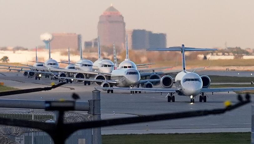 Airlines streichen Hunderte Flüge in den USA Airlines streichen Hunderte Flüge in den USA