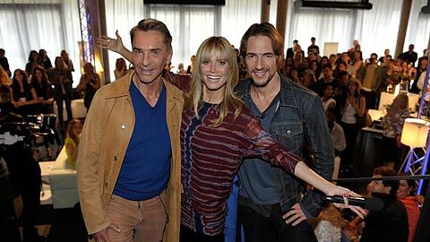 Noch nie war der Zuschauer näher dran an Heidi Klum, Thomas Hayo (r.) und Wolfgang Joop