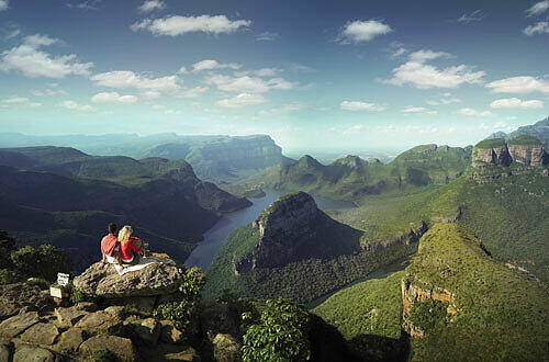 Tief blicken kann man im Blyde River Canyon, Foto: PR