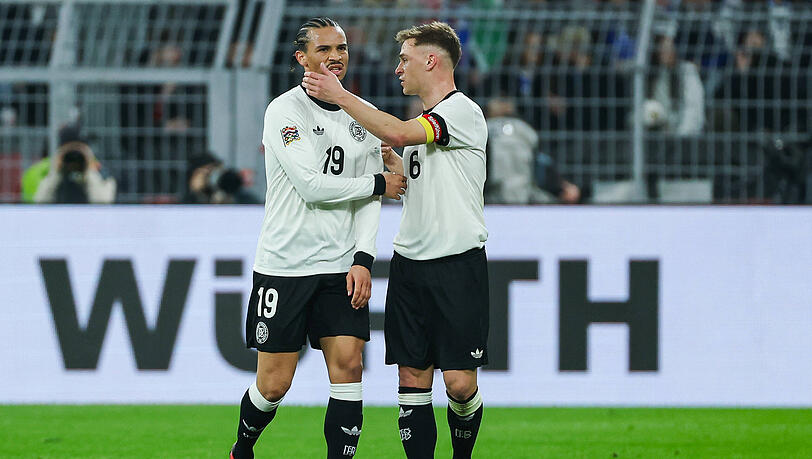 Joshua Kimmich (r.) überzeugte auch im Trikot der Nationalmannschaft, während Leroy Sané wieder hinter den Erwartungen zurückblieb.