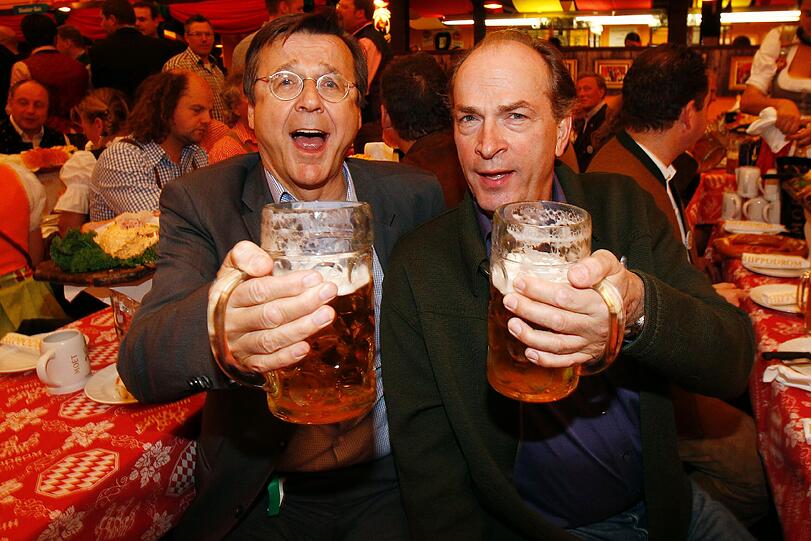Schauspieler Herbert Knaup, Medienmanager Hans Mahr