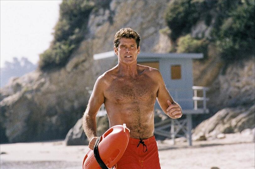 Er ließ die Herzen vieler weiblichen Baywatch-Fans höher schlagen: David Hasselhoff als Mitch Buchannon im Jahr 1990.