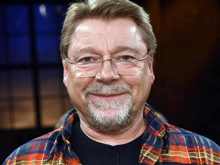 Jürgen von der Lippe hat einen Roman geschrieben.