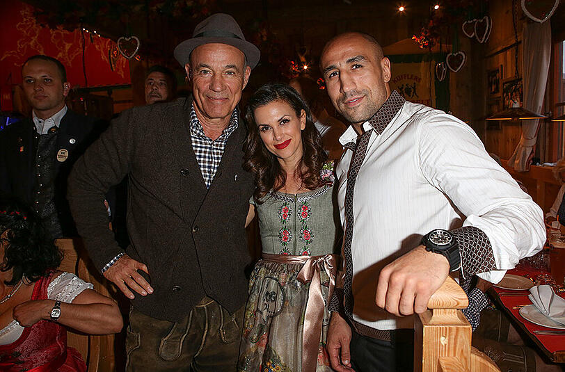 Heiner Lauterbach mit Ehefrau Viktoria Skaf und Arthur Abraham