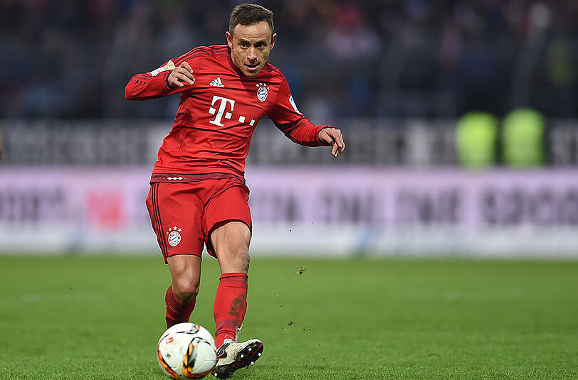 Rafinha: Ohne Note. Nach 87 Minuten durfte der Brasilianer noch kurz mitmachen und das Titelchen auf dem Platz mitfeiern.