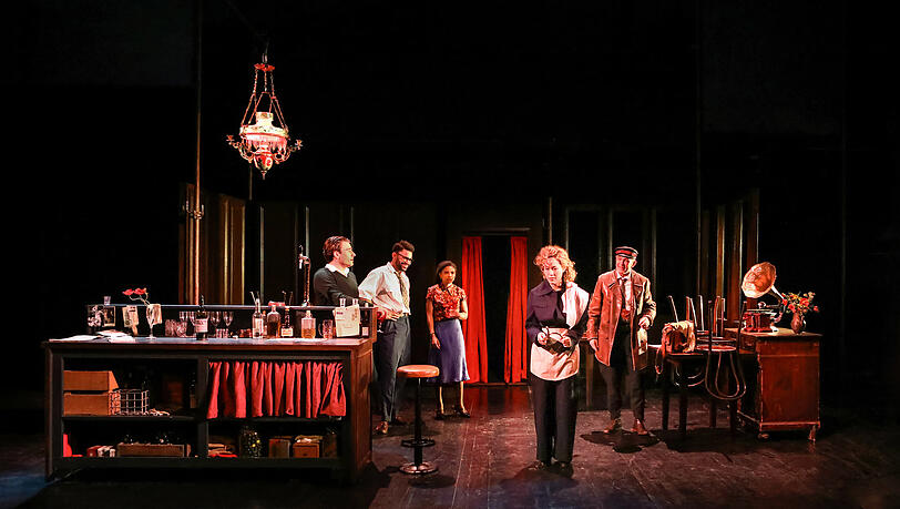 „Nach Mitternacht“ im Marstall