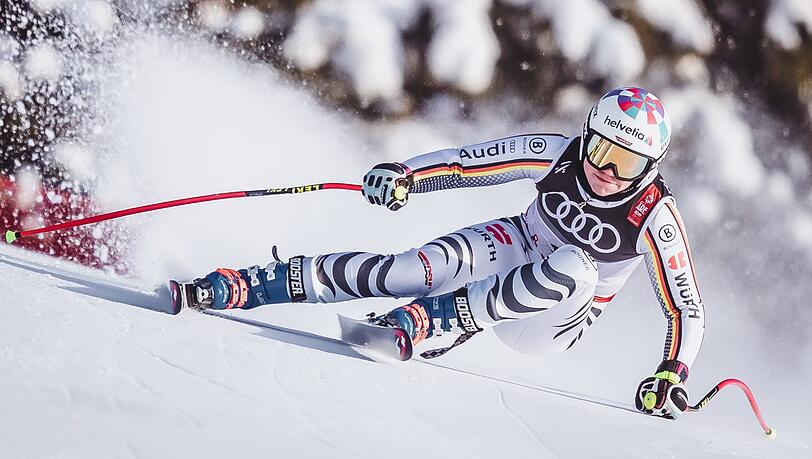 "Ich habe nach wie vor das Gefühl, dass ich mein Niveau noch anheben kann", sagt Viktoria Rebensburg über die bevorstehende Ski-Saison. "Ich habe nach wie vor das Gefühl, dass ich mein Niveau noch anheben kann", sagt Viktoria Rebensburg über die bevorstehende Ski-Saison.