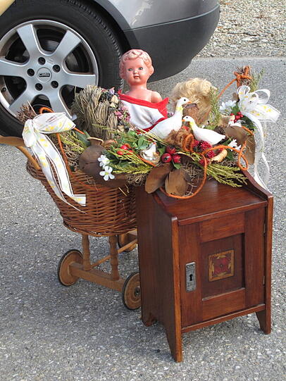 Eine Beziehungskrise in aller Öffentlichkeit (erstes Foto) und viele weitere Impressionen vom Riemer Flohmarkt.