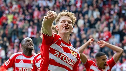 Per Traumtor zum 3:0: Andr&aacute;s Sch&auml;fer sorgte f&uuml;r die Entscheidung.