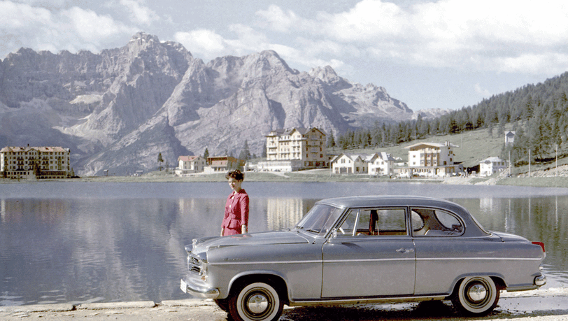 BORGWARD: Borgward ist vor allem für Lkw, später auch für Pkw bekannt. Sie werden ab 1939 gebaut. Gründer ist Carl Friedrich Wilhelm Borgward. 1960 gerät die Firma in finanzielle Schwierigkeiten, 1961 folgt die Insolvenz. Berühmt vor allem für die Ikone der Marke, die Isabella (Bild).