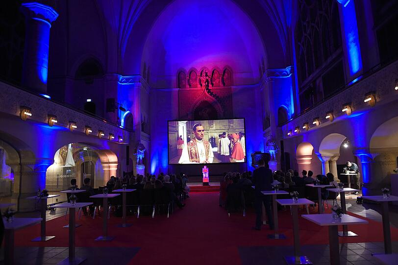 SKY Deutschlandpremiere von "The Young Pope" in der Zwinglikirche in Berlin