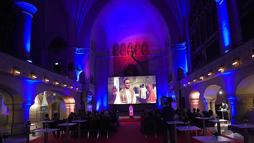 SKY Deutschlandpremiere von "The Young Pope" in der Zwinglikirche in Berlin SKY Deutschlandpremiere von "The Young Pope" in der Zwinglikirche in Berlin