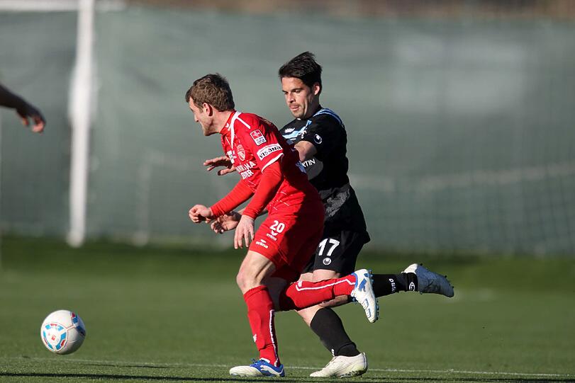 Mit 2:0 gewann der TSV 1860 München das Testspiel im Trainingslager in Belek gegen den FC Thun. Die besten Bilder der Partie.