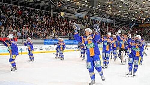 Normalerweise verstehen sich die Stars des EHC München gut mit ihren Fans. Nun aber ist das Verhältnis etwas angespannt.