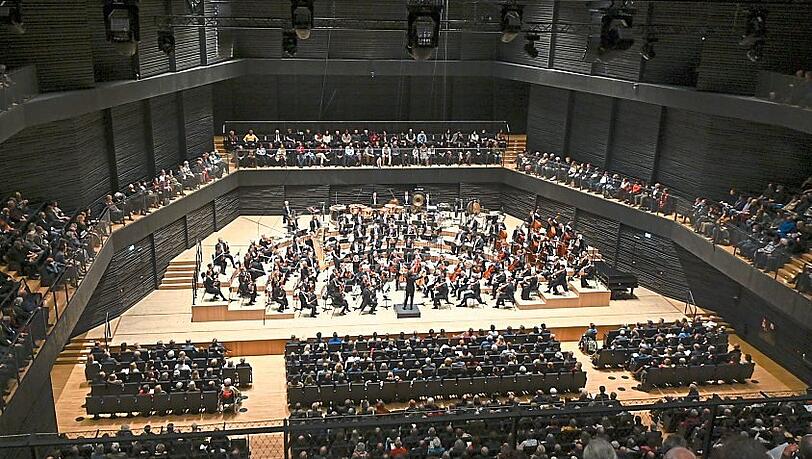 Die Münchner Philharmoniker in der Isarphilharmonie. Foto: Tobias Hase / mphil Die Münchner Philharmoniker in der Isarphilharmonie. Foto: Tobias Hase / mphil
