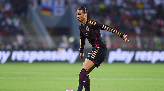 Leroy Sané ist nach überstandenen Knieproblemen wieder ins Training eingestiegen.