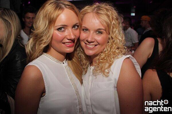 Am Pfingstsonntag war im P1 "Blackout summer Madness angesagt". Mehr Bilder finden Sie unter: www.nachtagenten.de