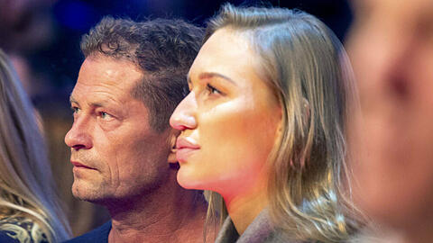 Til Schweiger und seine neue Freundin Sandra bei einem Boxkampf in Hamburg.