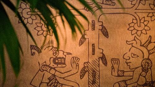 Verführerische Frucht: Schon die Maya bereiteten aus Kakaobohnen ein heißes Getränk zu - allerdings nicht mit Milch, sondern mit Wasser und Chili. Verführerische Frucht: Schon die Maya bereiteten aus Kakaobohnen ein heißes Getränk zu - allerdings nicht mit Milch, sondern mit Wasser und Chili.