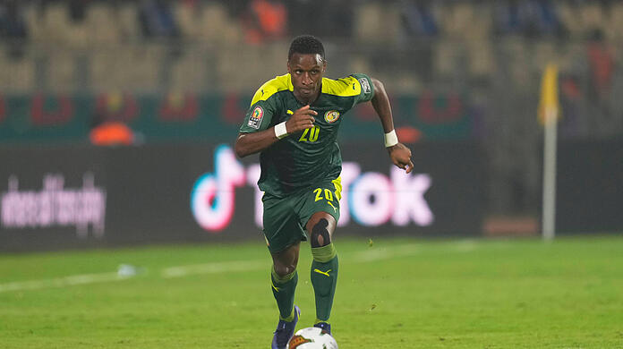 Bouna Sarr macht beim Afrika Cup mit starken Leistungen für den Senegal auf sich aufmerksam.