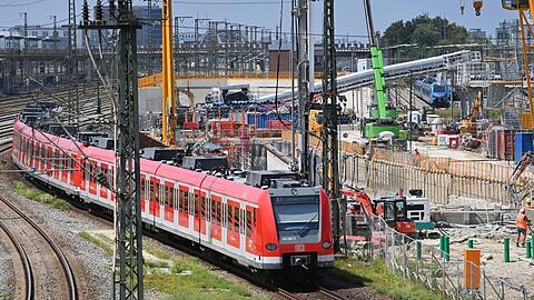 Auch in München kommt es immer wieder zu Verspätungen und Ausfällen bei der S-Bahn. (Archivbild)