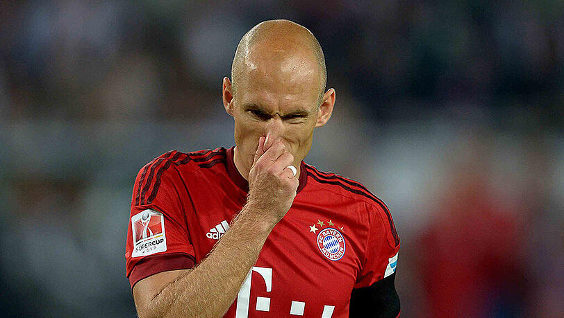 Verschnupft ist die Stimmung derzeit bei Bayern-Star Arjen Robben - er fällt weiterhin verletzt aus. Verschnupft ist die Stimmung derzeit bei Bayern-Star Arjen Robben - er fällt weiterhin verletzt aus.