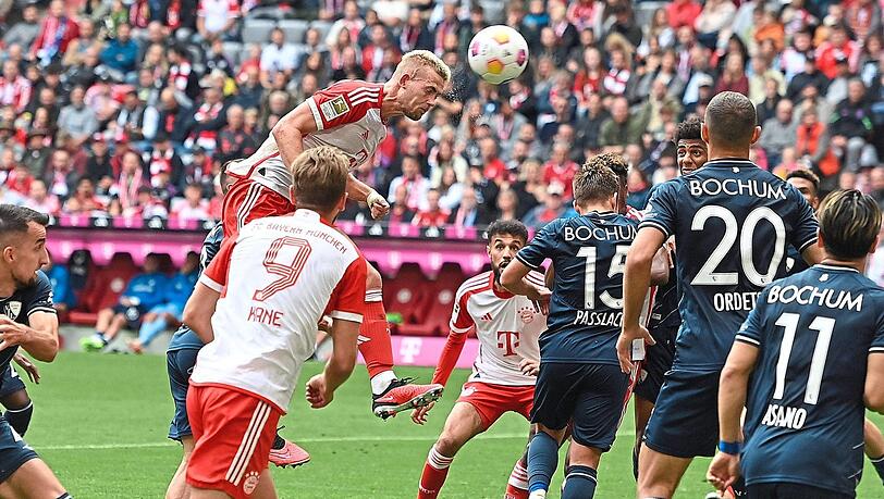 Kopfball-Ungeheuer: Matthijs de Ligt als Torjäger – gegen Bochum köpft er zum 3:0 ein.