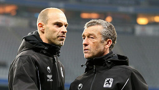 Bleiben bei 1860: Löwen-Trainer Alexander Schmidt und Sportchef Florian Hinterberger Bleiben bei 1860: Löwen-Trainer Alexander Schmidt und Sportchef Florian Hinterberger