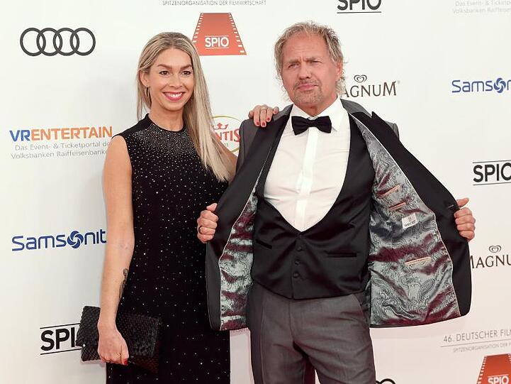 Auf dem roten Teppich: Uwe Ochsenknecht und seine Frau Kiki Viebrock.
