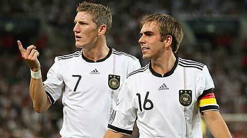 Bastian Schweinsteiger ist der Emotional Leader, das gilt beim FC Bayern und soll auch bei der EM in der Nationalmannschaft gelten. Die Kapitänsbinde trägt Philipp Lahm &ndash; bei den Bayern, wie auch im DFB-Team.
