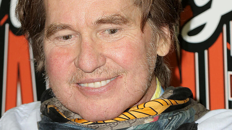 Val Kilmer 2019 auf dem roten Teppich einer Charity-Aktion